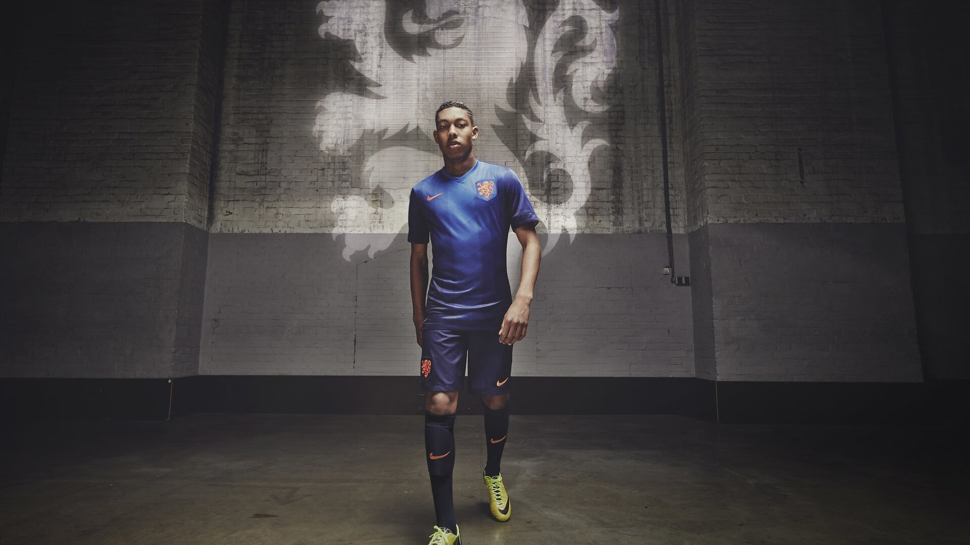 中超惊现鲁能同学会!李霄鹏韩鹏李金羽,师兄弟变对手,山东鲁能主帅李霄鹏