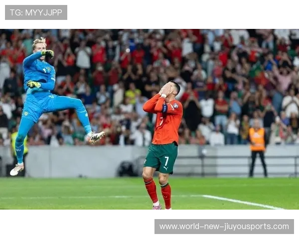 哈兰德打破纪录？49场50球对比C罗141球还有多远？，哈兰德谈c罗