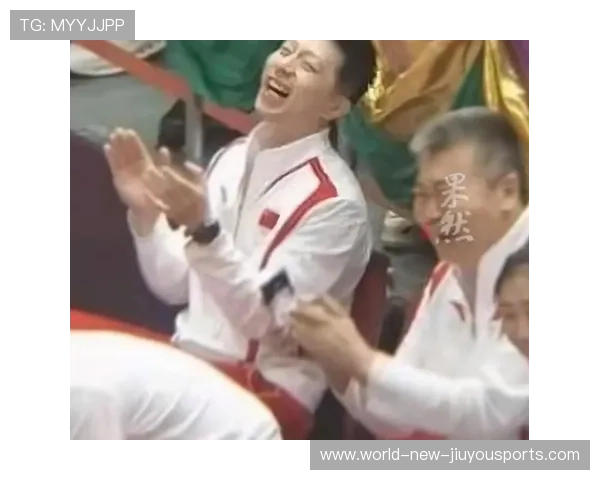 运动员场边搞笑集锦：赛场外的欢乐时光